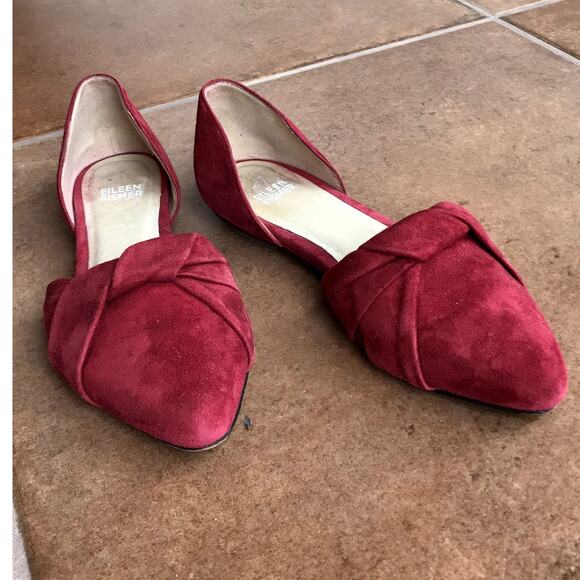 Eileen Fisher Red Suede D'Orsay Flats size 6 Festive Classic Shoes - Picture 9 of 10